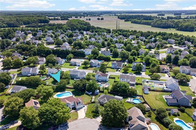 605 Burton Court CT, Chesapeake, VA 23322