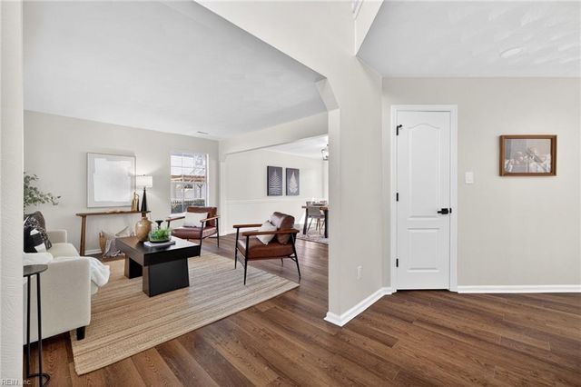 605 Burton Court CT, Chesapeake, VA 23322