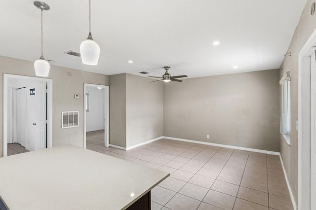709 SW 13TH Avenue 2, Fort Lauderdale, FL 33312