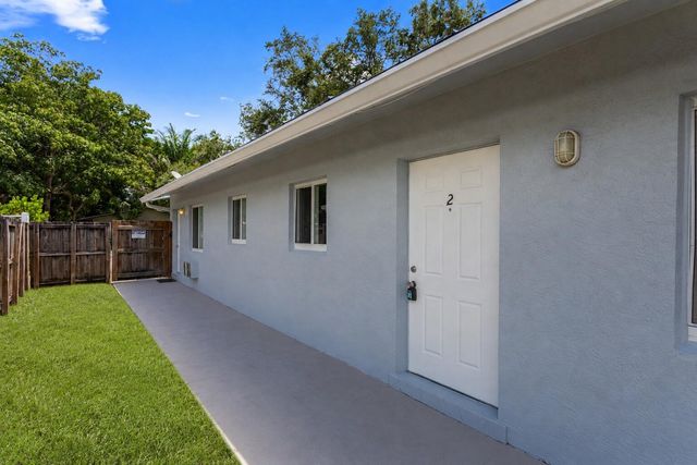 709 SW 13TH Avenue 2, Fort Lauderdale, FL 33312