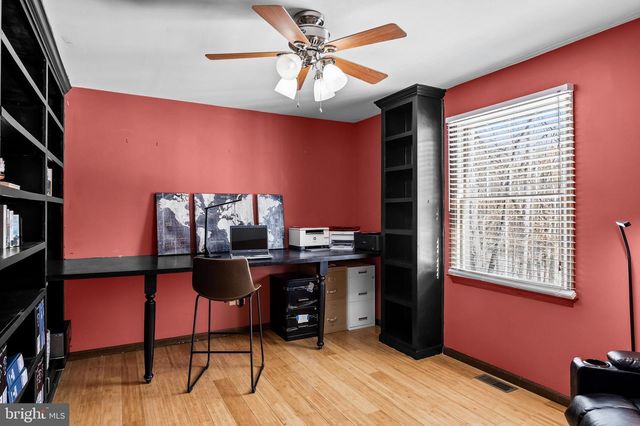 10 LEXINGTON CT, Shamong, NJ 08088