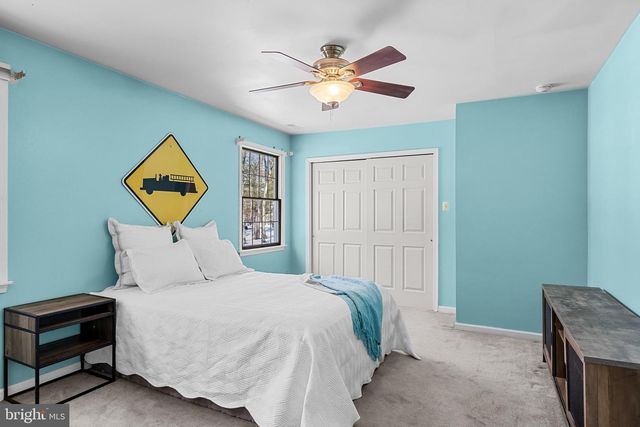 10 LEXINGTON CT, Shamong, NJ 08088