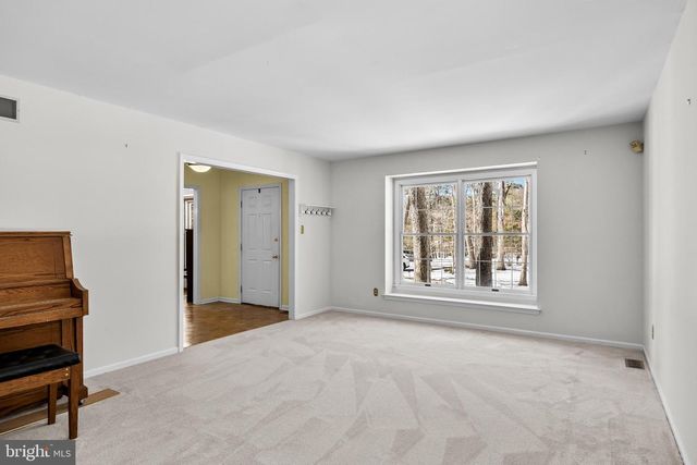 10 LEXINGTON CT, Shamong, NJ 08088