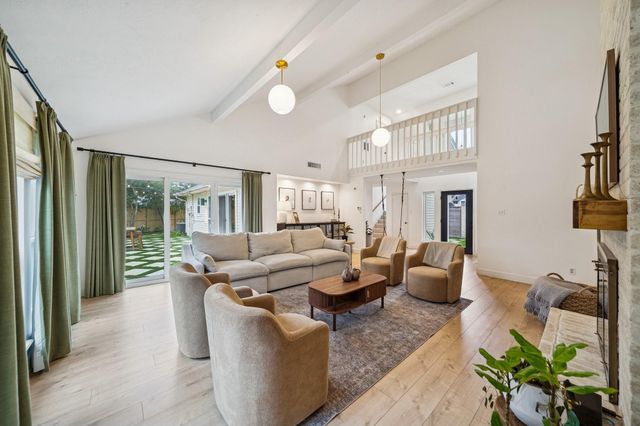 7107 Cart Gate Drive, Houston, TX 77095