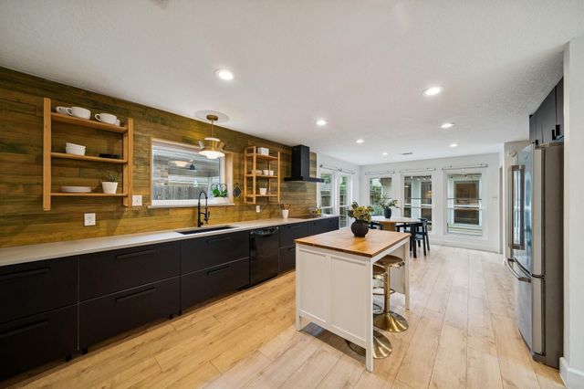 7107 Cart Gate Drive, Houston, TX 77095