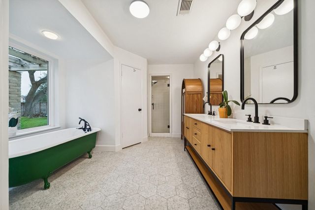 7107 Cart Gate Drive, Houston, TX 77095