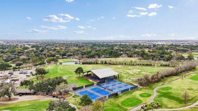 7107 Cart Gate Drive, Houston, TX 77095