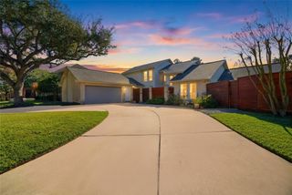 7107 Cart Gate Drive, Houston, TX 77095