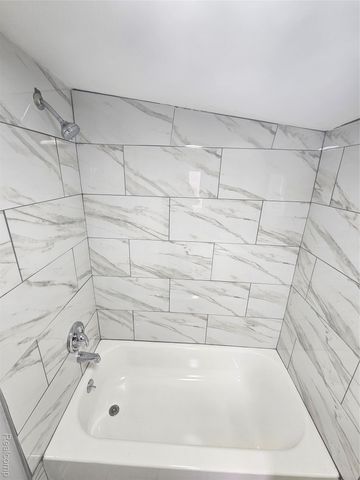 13870 Ida Avenue, Warren, MI 48089