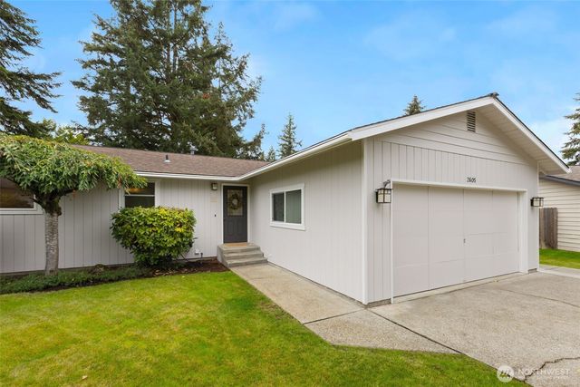 2605 Camas Avenue NE, Renton, WA 98056