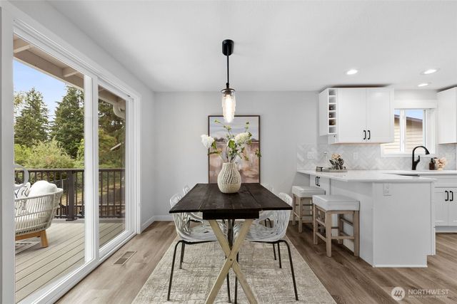 2605 Camas Avenue NE, Renton, WA 98056
