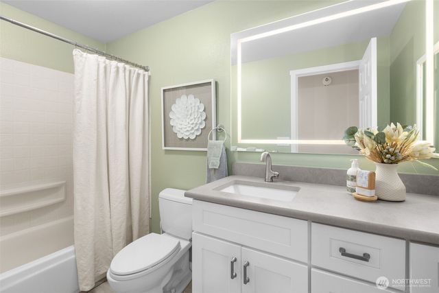 2605 Camas Avenue NE, Renton, WA 98056