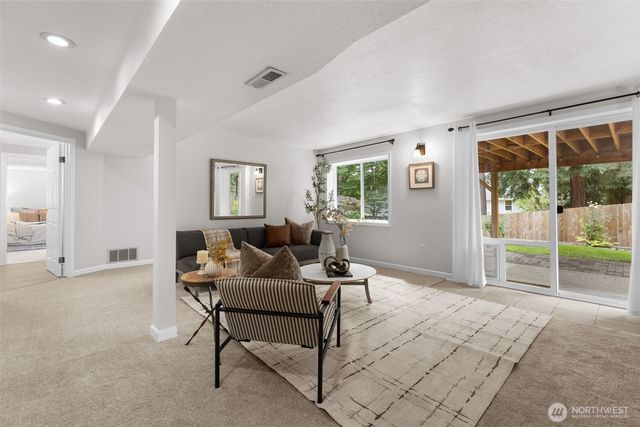 2605 Camas Avenue NE, Renton, WA 98056