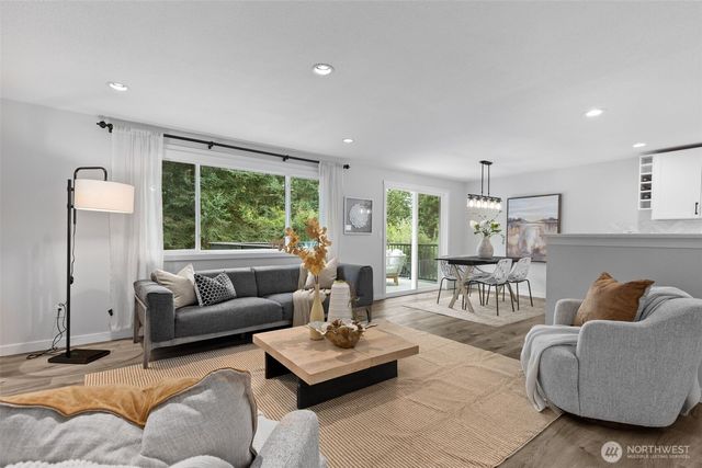 2605 Camas Avenue NE, Renton, WA 98056