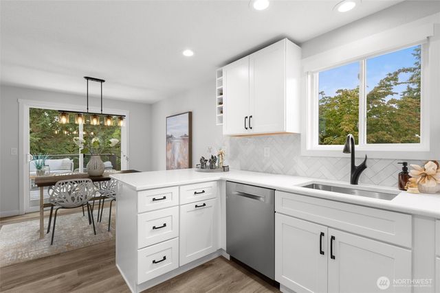 2605 Camas Avenue NE, Renton, WA 98056