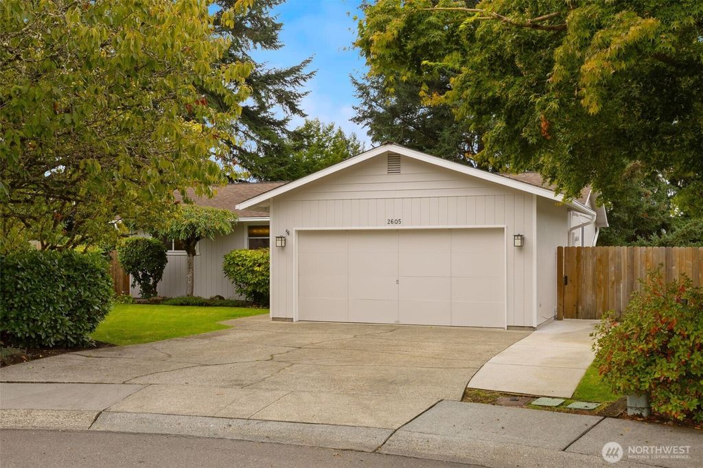 2605 Camas Avenue NE, Renton, WA 98056