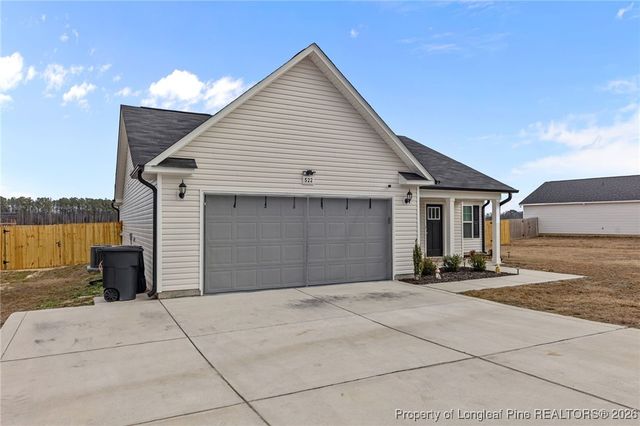 522 Carolina Church Road, St Pauls, NC 28384