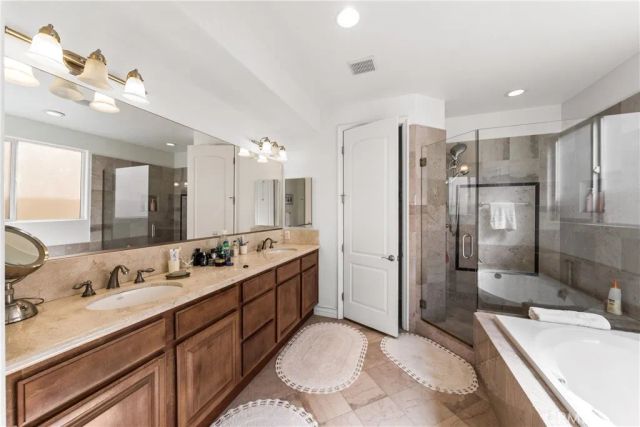 116 11th, Huntington Beach, CA 92648