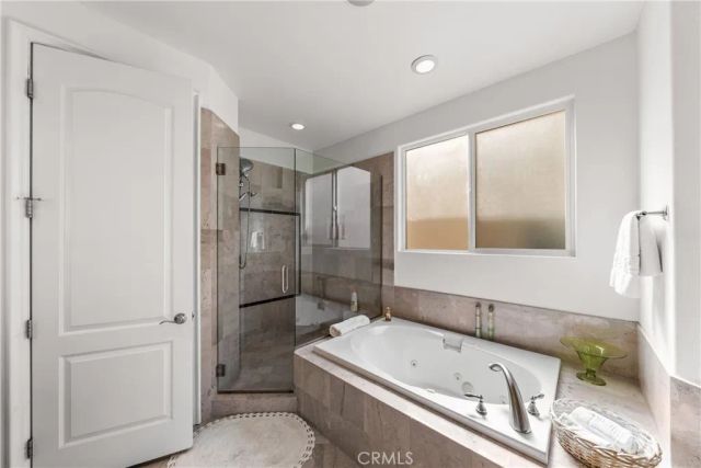 116 11th, Huntington Beach, CA 92648