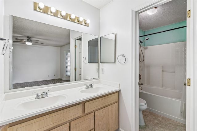 104 Westridge Court, Kingsland, GA 31548