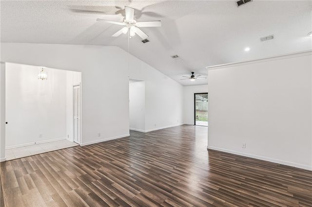 104 Westridge Court, Kingsland, GA 31548