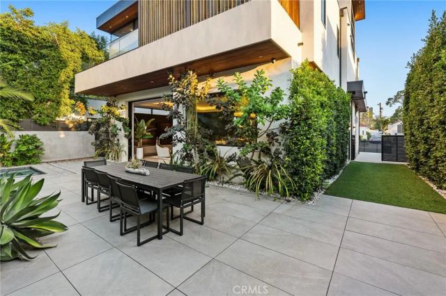 6517 Colgate Avenue, Los Angeles, CA 90048