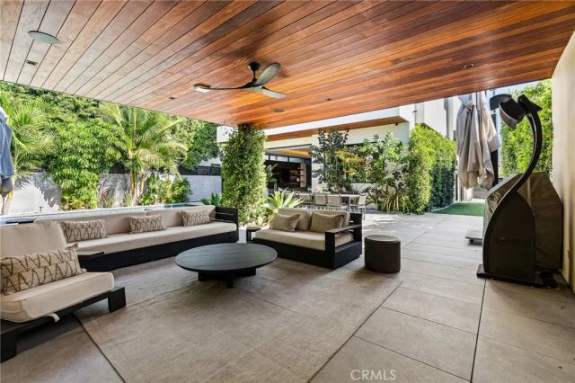 6517 Colgate Avenue, Los Angeles, CA 90048