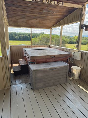 2239 County Road 750, Calhoun, TN 37309