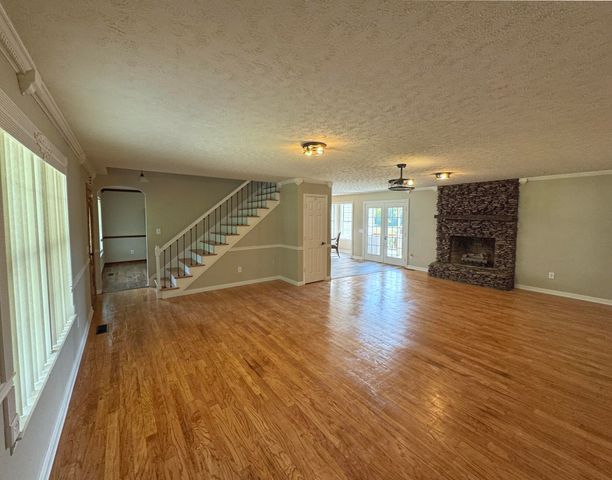 2239 County Road 750, Calhoun, TN 37309