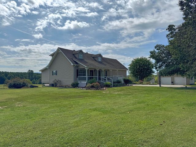 2239 County Road 750, Calhoun, TN 37309