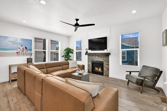 1951 W JOSEPH ACRES RD, Kaysville, UT 84037