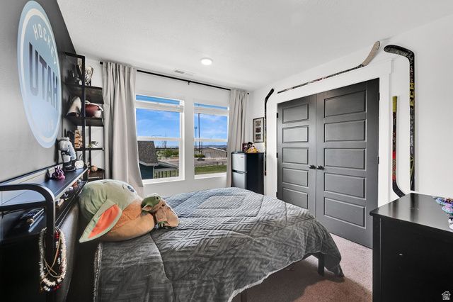 1951 W JOSEPH ACRES RD, Kaysville, UT 84037