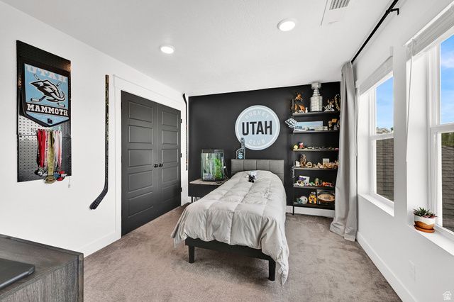 1951 W JOSEPH ACRES RD, Kaysville, UT 84037