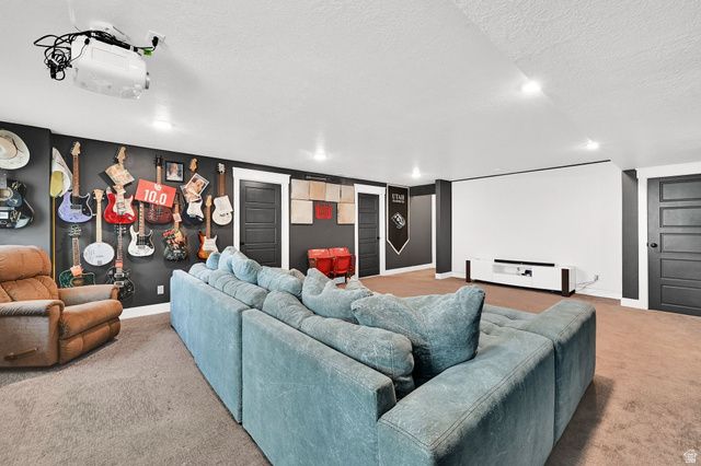 1951 W JOSEPH ACRES RD, Kaysville, UT 84037