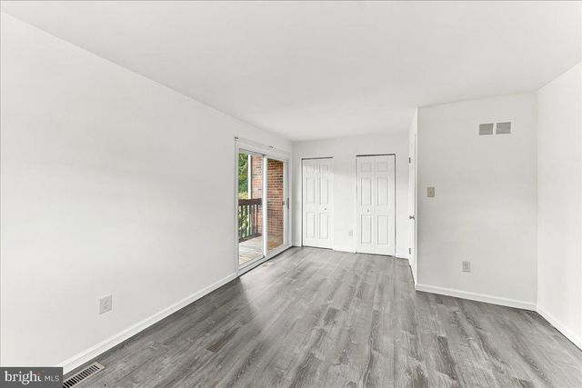 36 PENNS CT, Aston, PA 19014