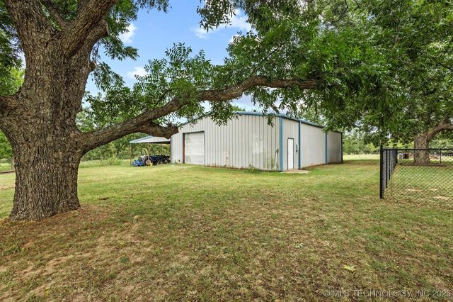 236 Pecan Acres Lane, Colbert, OK 74733