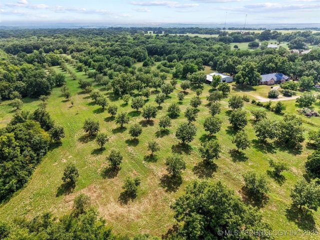 236 Pecan Acres Lane, Colbert, OK 74733
