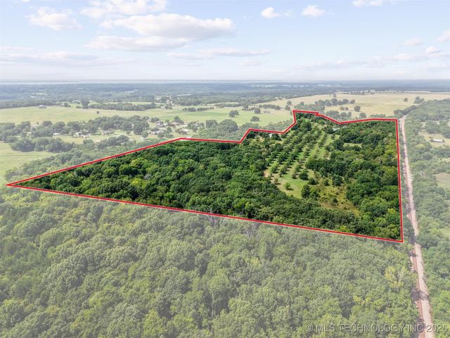 236 Pecan Acres Lane, Colbert, OK 74733