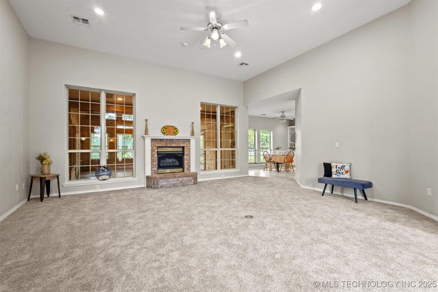 236 Pecan Acres Lane, Colbert, OK 74733