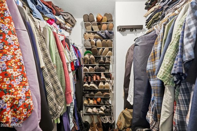 1927 E HAMPTON Avenue 207, Mesa, AZ 85204