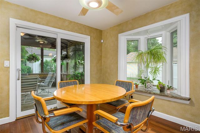 1776 Schoettler Valley Drive, Chesterfield, MO 63017