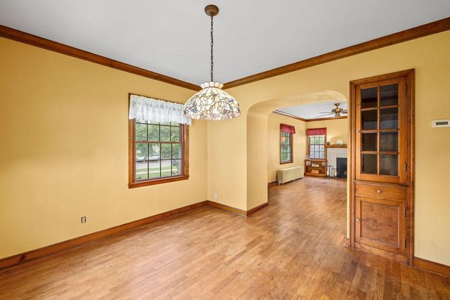 637 23rd STREET N, La Crosse, WI 54601