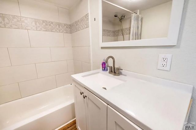 212 W Summit Ave, Pueblo, CO 81004