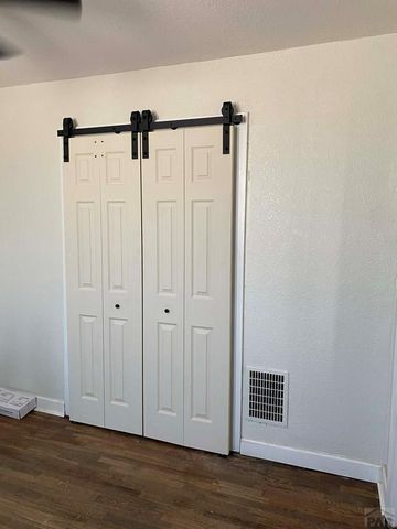 212 W Summit Ave, Pueblo, CO 81004
