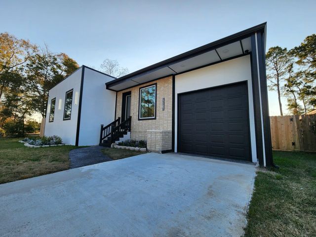 12107 Haroldson Forest Drive, Houston, TX 77044