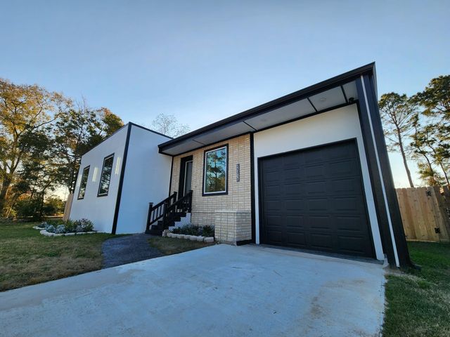 12107 Haroldson Forest Drive, Houston, TX 77044