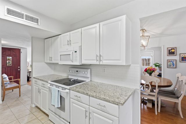 5720 Truitt Street, The Colony, TX 75056