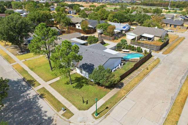 5720 Truitt Street, The Colony, TX 75056