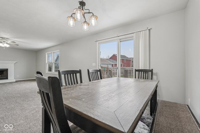 1916 N Sandal Wood Drive, Yorktown, IN 47396