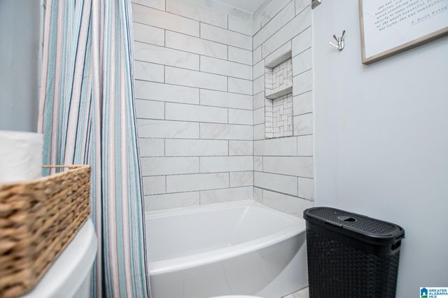 212 HILLCREST ROAD, Heflin, AL 36264